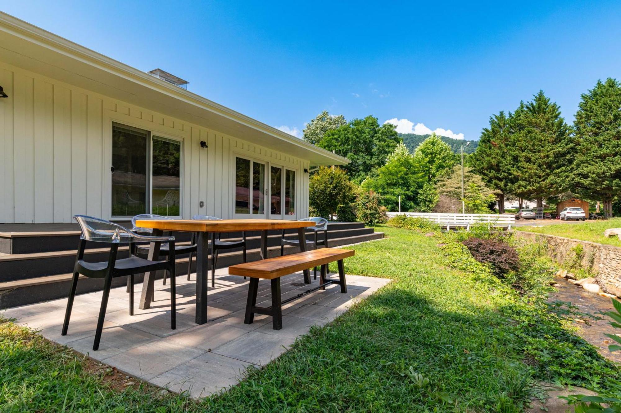 Dogwood Boutique Motel Maggie Valley Buitenkant foto